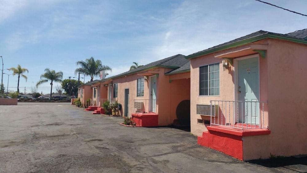 La Petite Rouge Motel San Diego Exterior foto